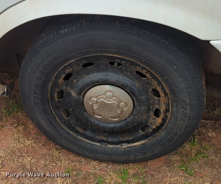 image for item NZ9619 2005 Ford Crown Victoria Police Interceptor 