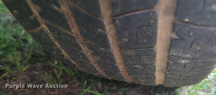 image for item NZ9622 2005 Ford Crown Victoria Police Interceptor 