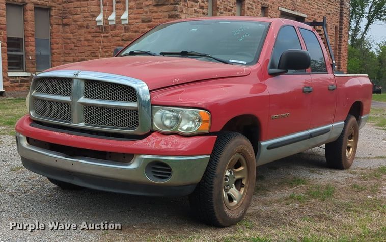 image for item NZ9623 2005 Dodge Ram 1500 Quad Cab pickup truck