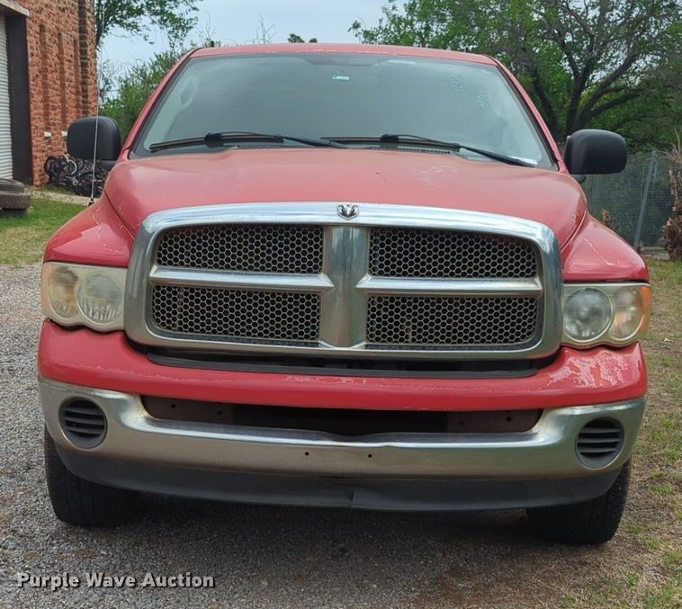 image for item NZ9623 2005 Dodge Ram 1500 Quad Cab pickup truck