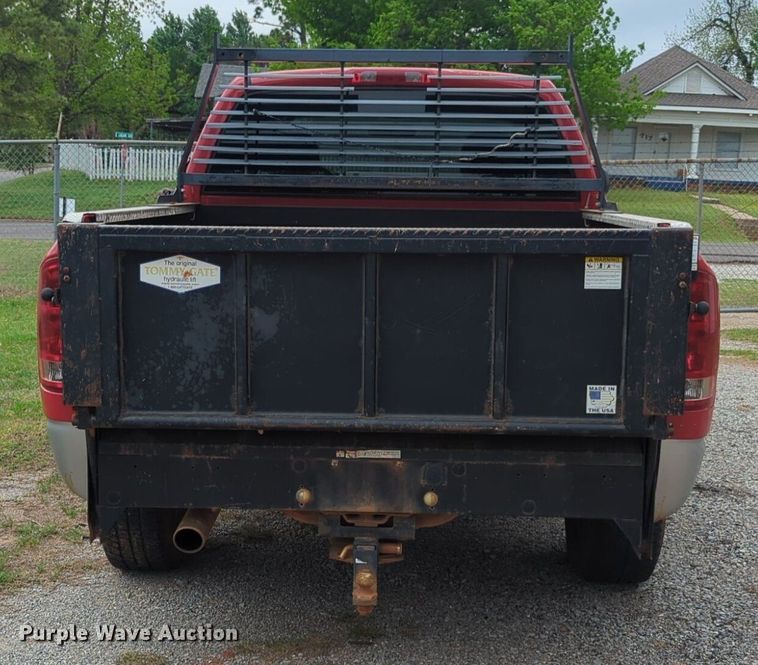 image for item NZ9623 2005 Dodge Ram 1500 Quad Cab pickup truck