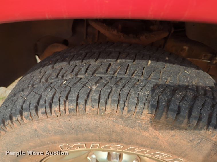 image for item NZ9623 2005 Dodge Ram 1500 Quad Cab pickup truck