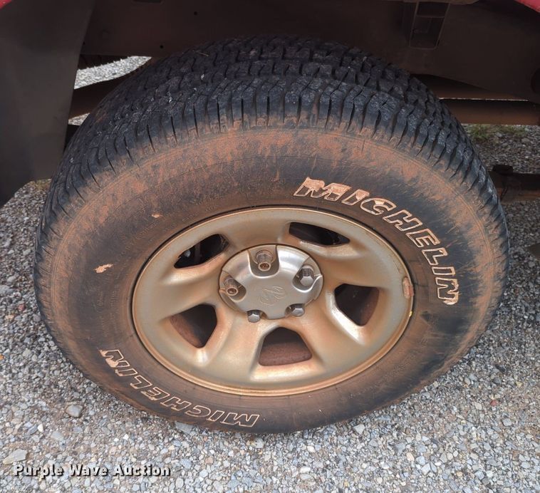 image for item NZ9623 2005 Dodge Ram 1500 Quad Cab pickup truck