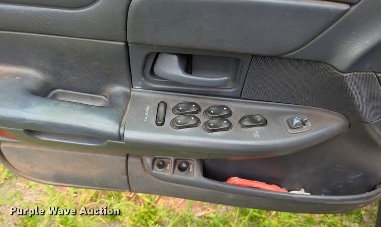 image for item NZ9625 2002 Ford Crown Victoria Police Interceptor  