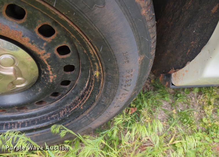 image for item NZ9625 2002 Ford Crown Victoria Police Interceptor  