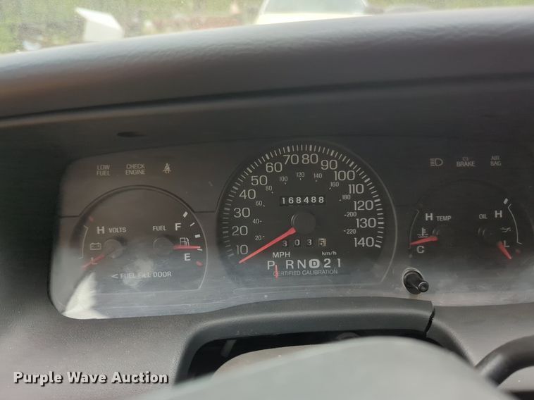 image for item NZ9626 2003 Ford Crown Victoria Police Interceptor  