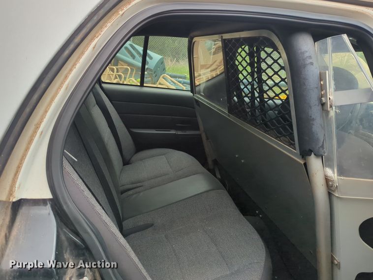 image for item NZ9626 2003 Ford Crown Victoria Police Interceptor  