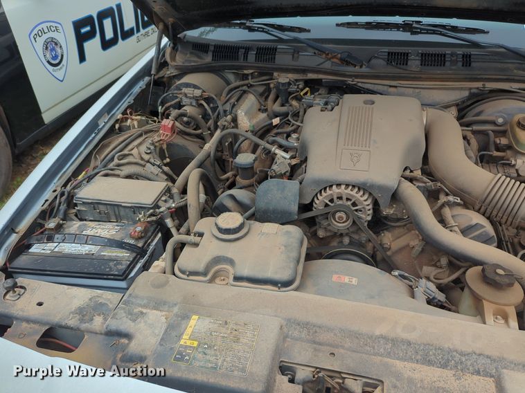 image for item NZ9626 2003 Ford Crown Victoria Police Interceptor  