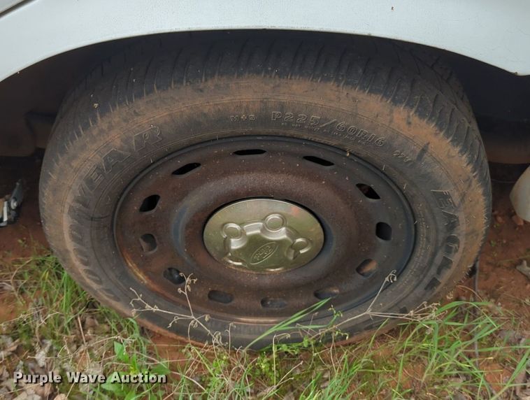 image for item NZ9626 2003 Ford Crown Victoria Police Interceptor  