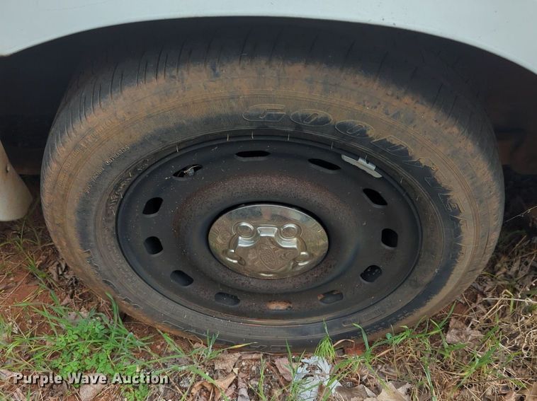 image for item NZ9626 2003 Ford Crown Victoria Police Interceptor  