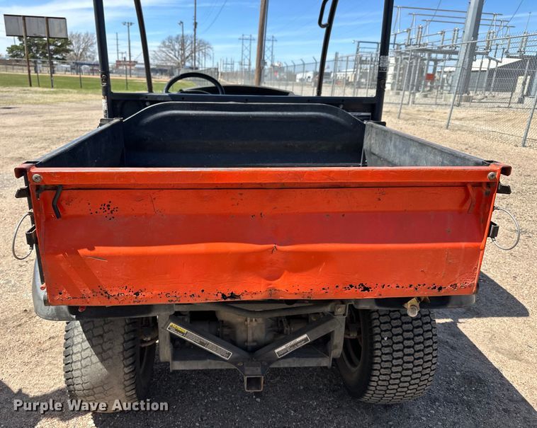 image for item OE9061 2010 Kubota RTV 500 utility vehicle