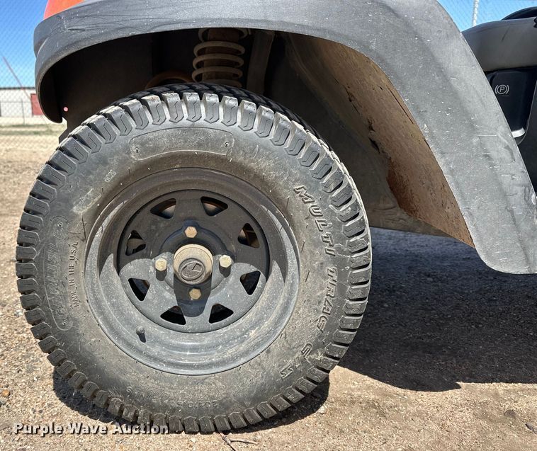 image for item OE9061 2010 Kubota RTV 500 utility vehicle