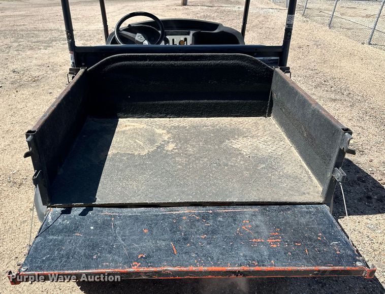 image for item OE9062 2009 Kubota RTV 500 utility vehicle