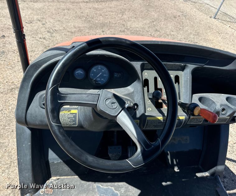 image for item OE9062 2009 Kubota RTV 500 utility vehicle