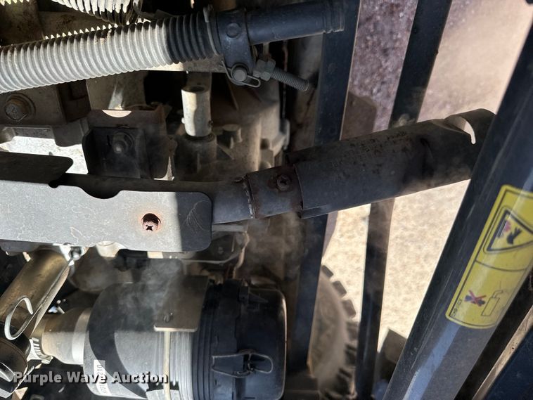 image for item OE9062 2009 Kubota RTV 500 utility vehicle