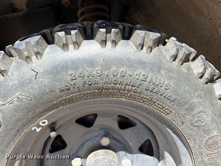 image for item OE9062 2009 Kubota RTV 500 utility vehicle