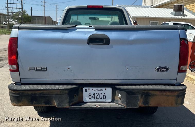 image for item OE9086 1998 Ford F150 pickup truck