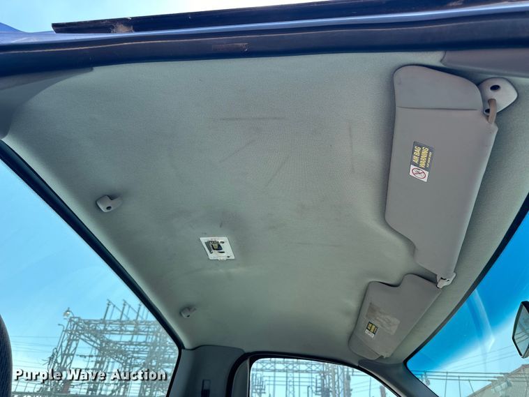 image for item OE9086 1998 Ford F150 pickup truck