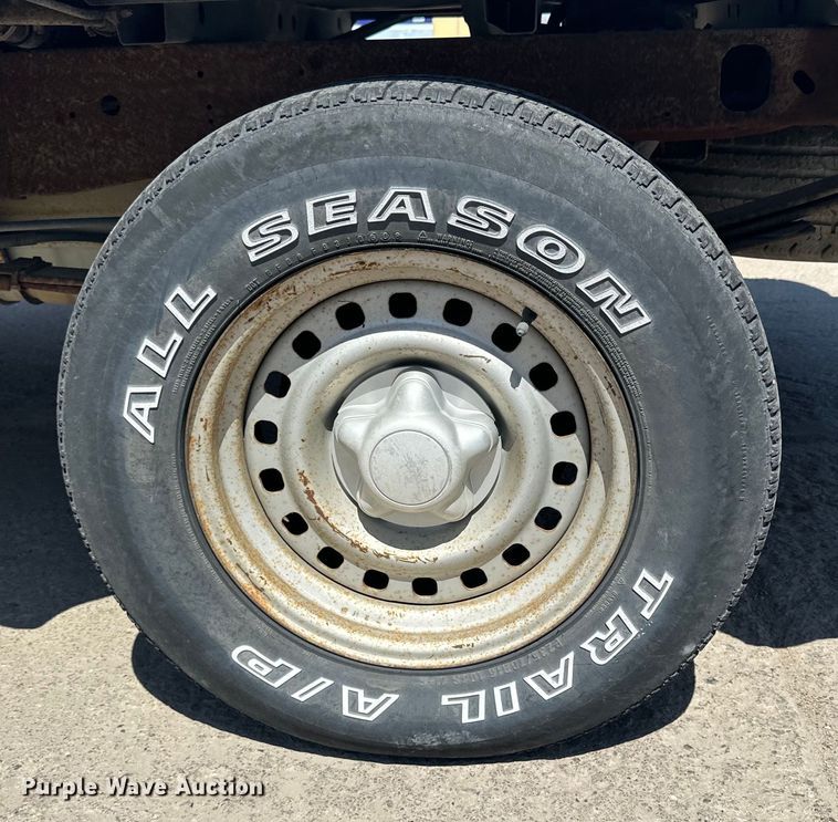 image for item OE9086 1998 Ford F150 pickup truck