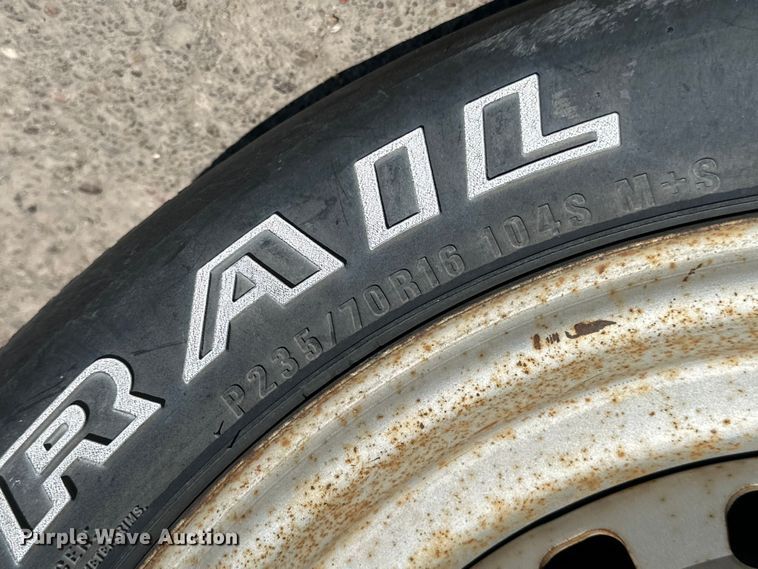 image for item OE9086 1998 Ford F150 pickup truck