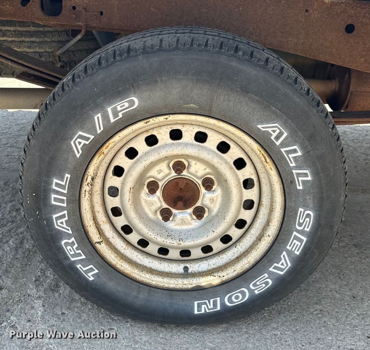 image for item OE9086 1998 Ford F150 pickup truck