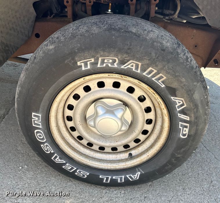 image for item OE9086 1998 Ford F150 pickup truck