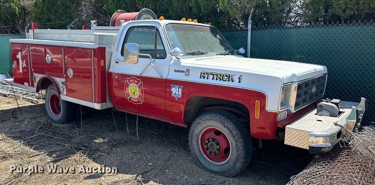 image for item OE9090 1978 Chevrolet  Scottsdale 30 brush fire truck