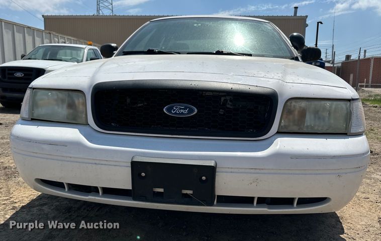 image for item OE9092 2006 Ford Crown Victoria Police Interceptor  