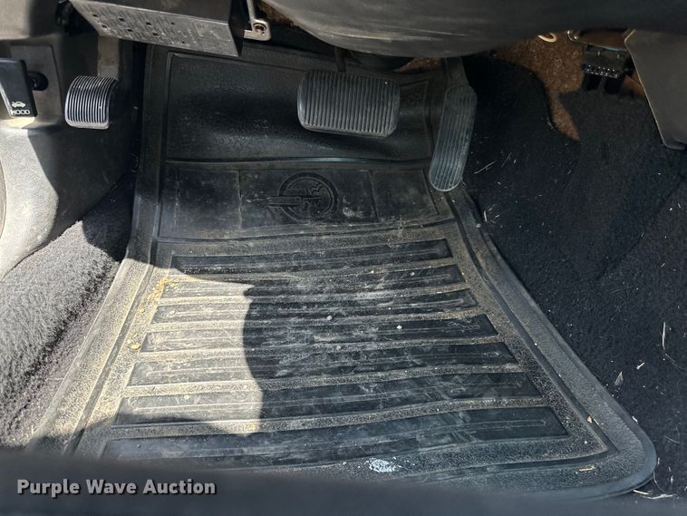 image for item OE9092 2006 Ford Crown Victoria Police Interceptor  