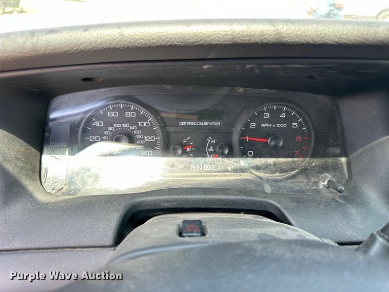 image for item OE9092 2006 Ford Crown Victoria Police Interceptor  