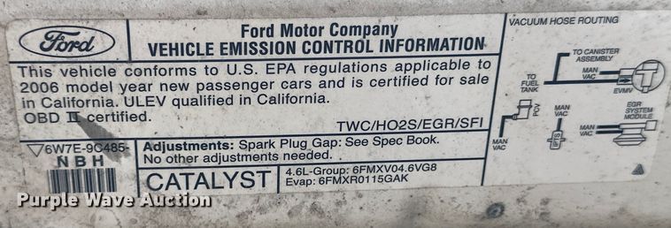 image for item OE9092 2006 Ford Crown Victoria Police Interceptor  