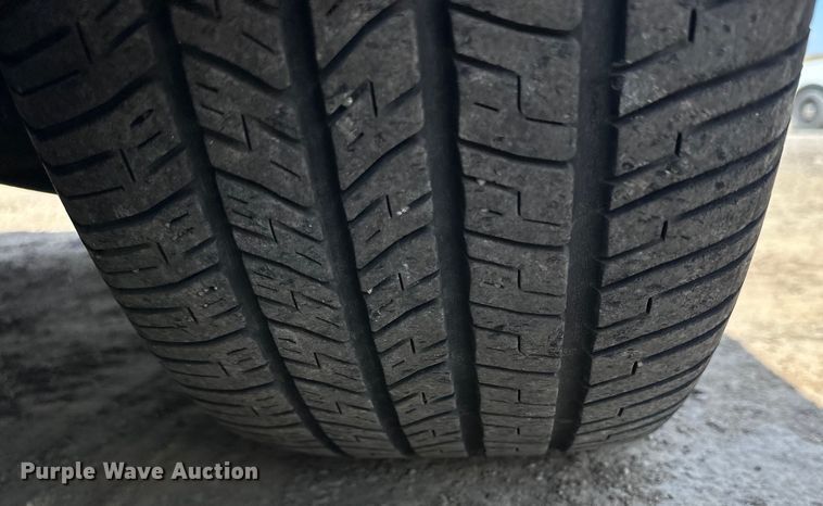 image for item OE9092 2006 Ford Crown Victoria Police Interceptor  