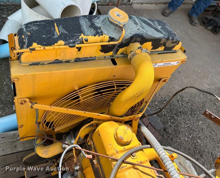 image for item OE9094 International Harvester UB220 Engine