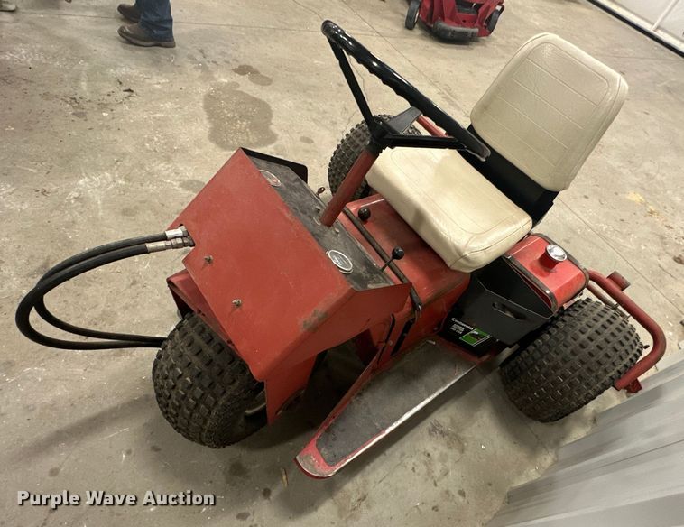 image for item OE9096 1974 Toro bunker rake