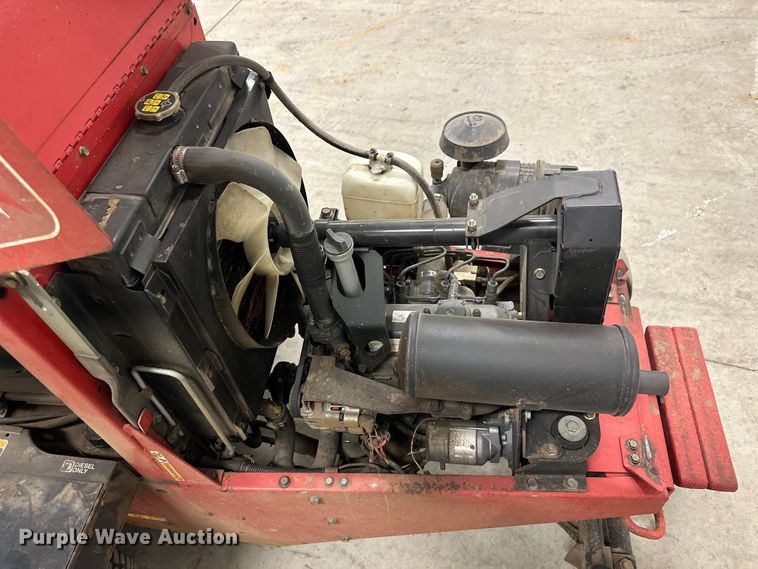 image for item OE9097 2006 Toro Groundsmaster 328D lawn mower