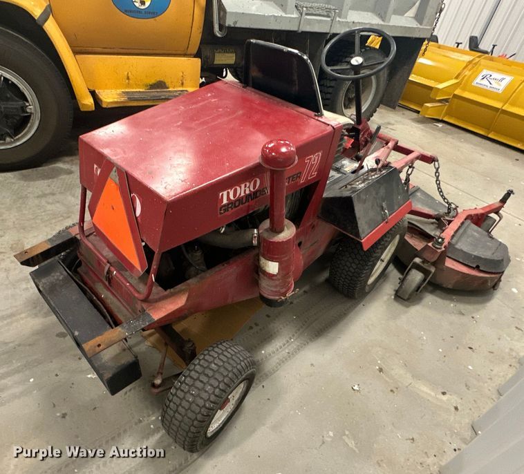 image for item OE9098 Toro Ground Master 72 lawn mower