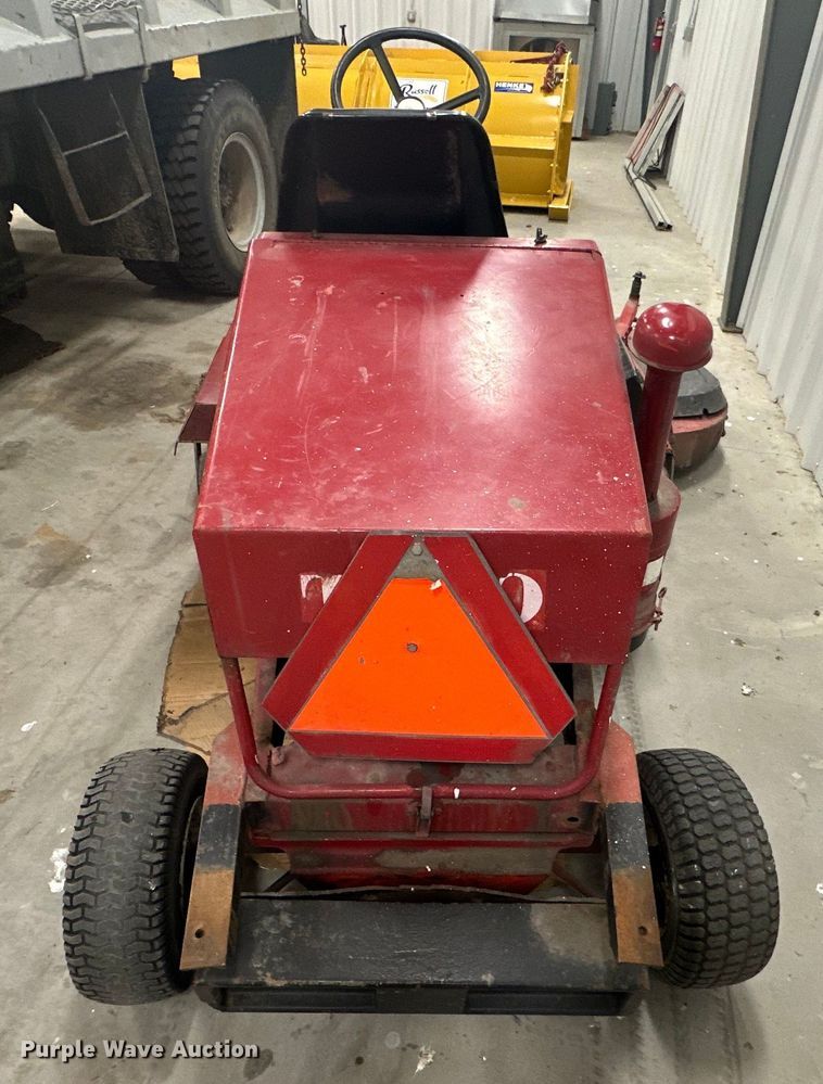 image for item OE9098 Toro Ground Master 72 lawn mower