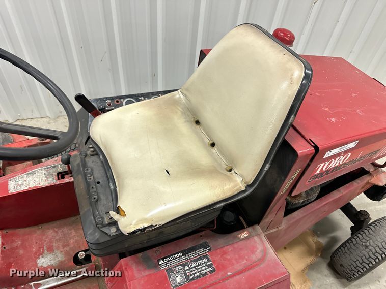 image for item OE9098 Toro Ground Master 72 lawn mower