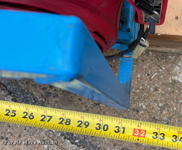 image for item OG9871 Goossen BCG-2 bale chopper