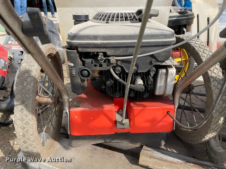 image for item OG9873 (4) string trimmers