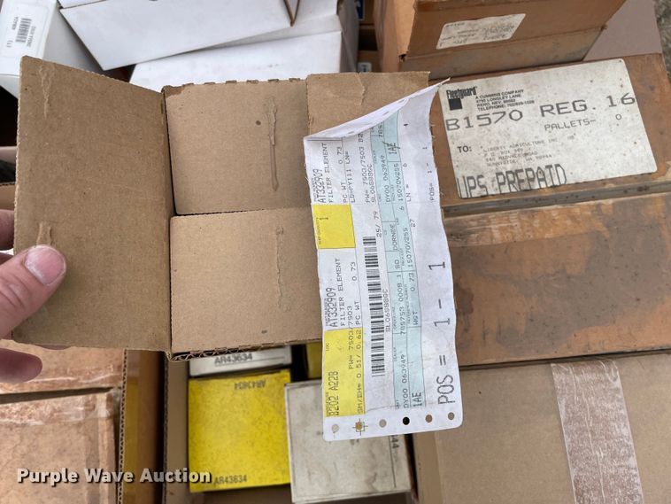 image for item OG9875 Pallet of parts 