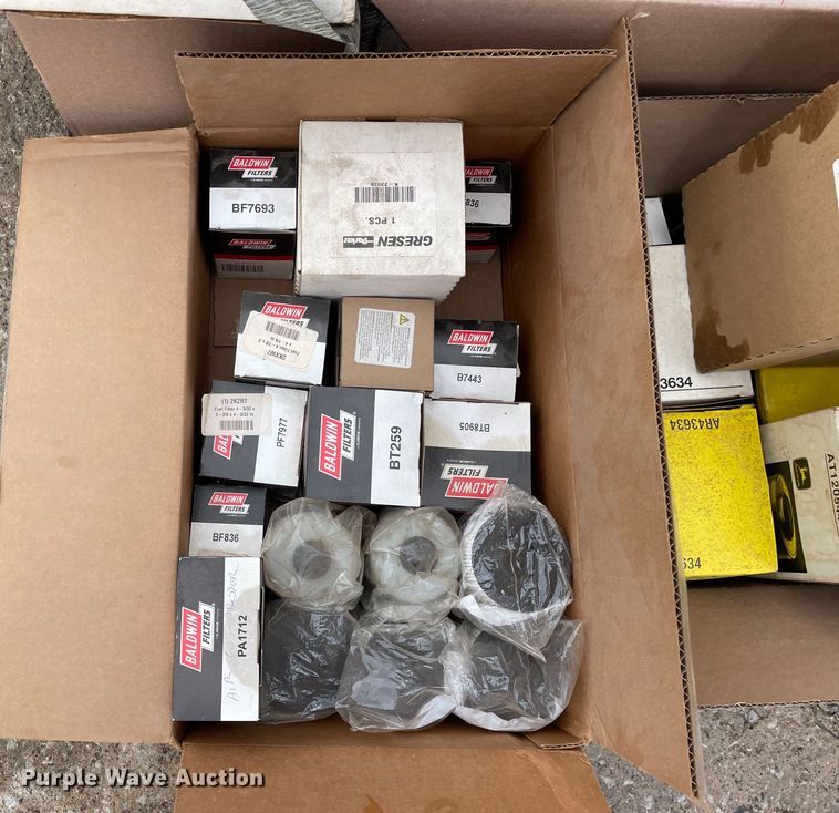 image for item OG9875 Pallet of parts 