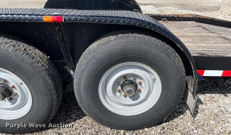 image for item OG9876 2001 Cronkhite 3400E tilt deck utility trailer