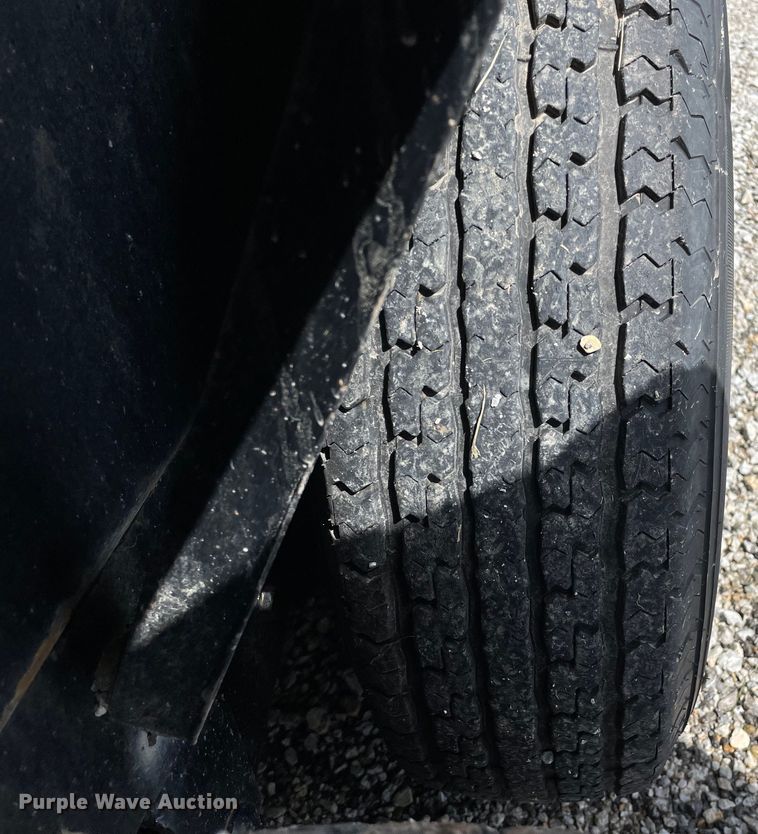 image for item OG9876 2001 Cronkhite 3400E tilt deck utility trailer