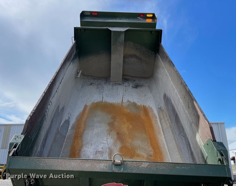 image for item OG9877 2015 International 7400 dump truck