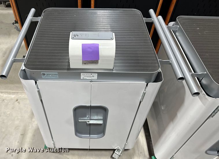 image for item OI9018 Charging stations