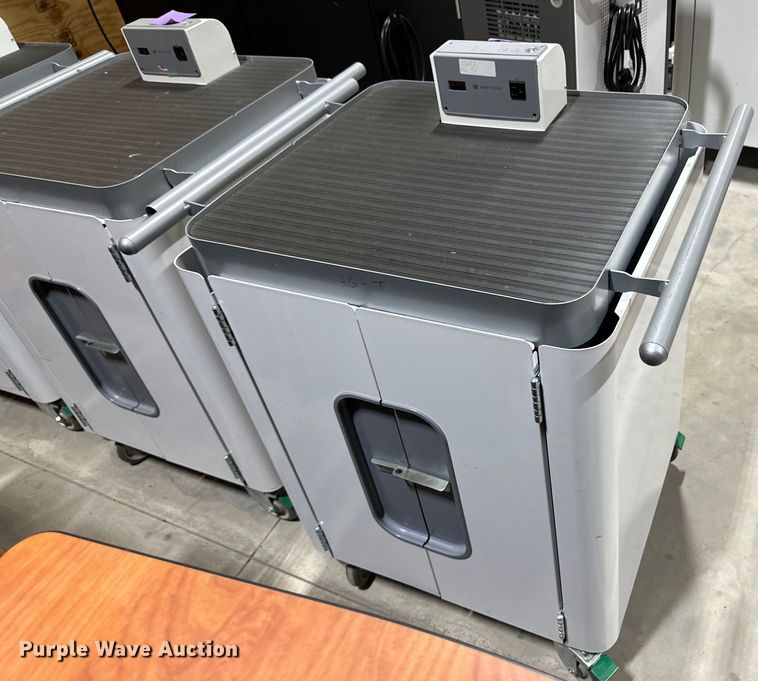 image for item OI9018 Charging stations