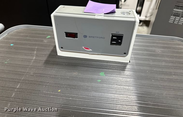 image for item OI9018 Charging stations