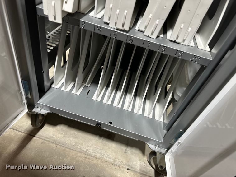 image for item OI9018 Charging stations