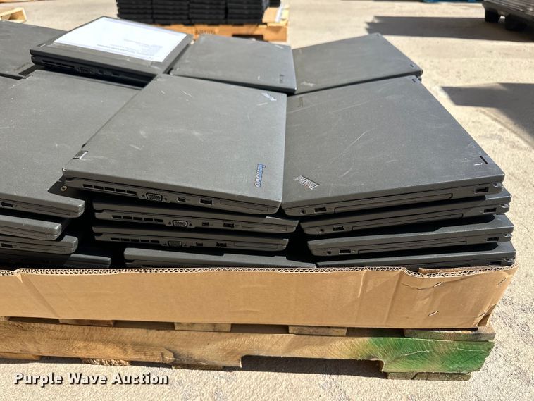 image for item OI9024 (157) Lenovo laptops